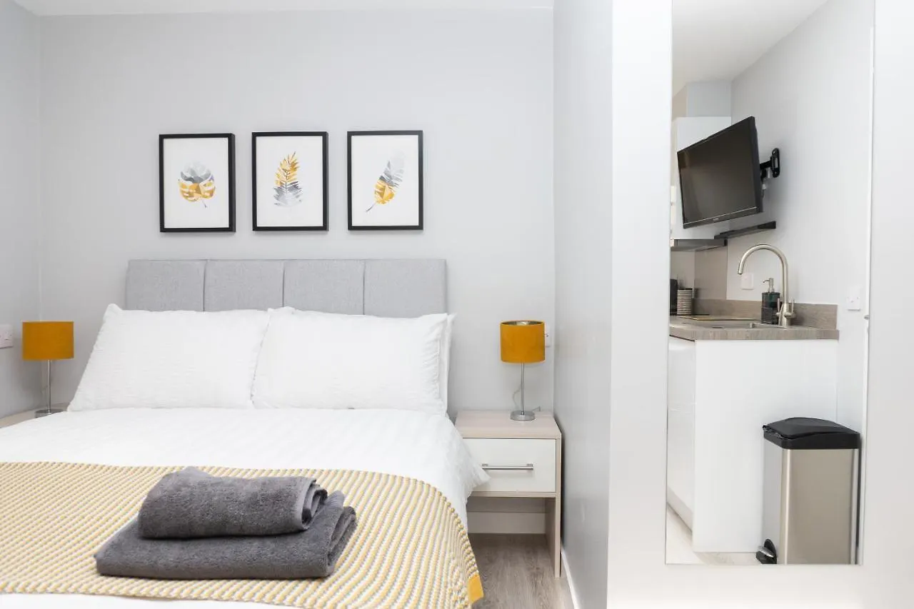 Apartment Spa Court Cheltenham