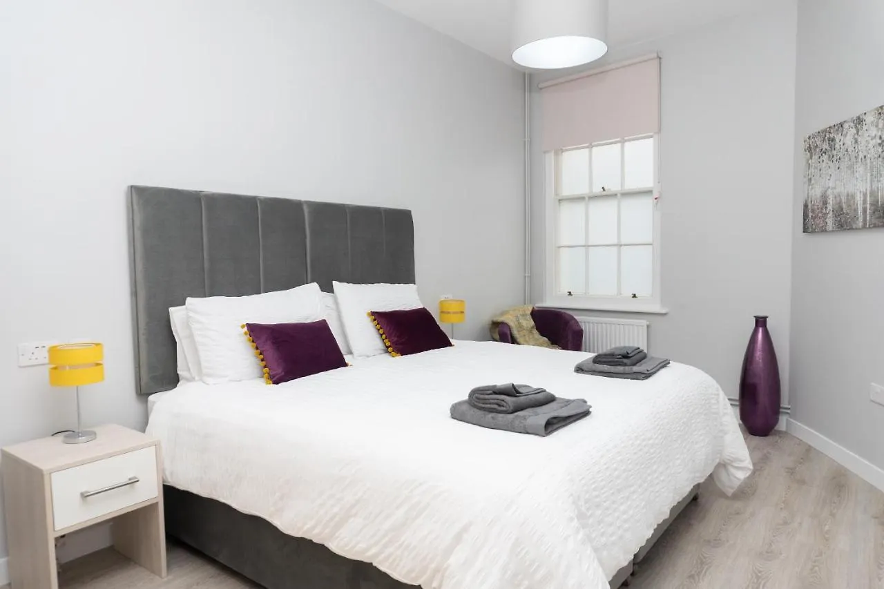 Spa Court Cheltenham Apartment