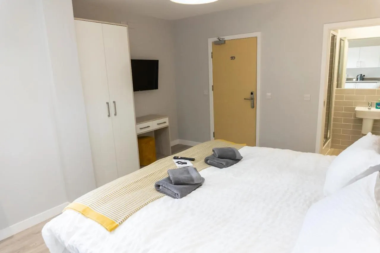 Apartment Spa Court Cheltenham